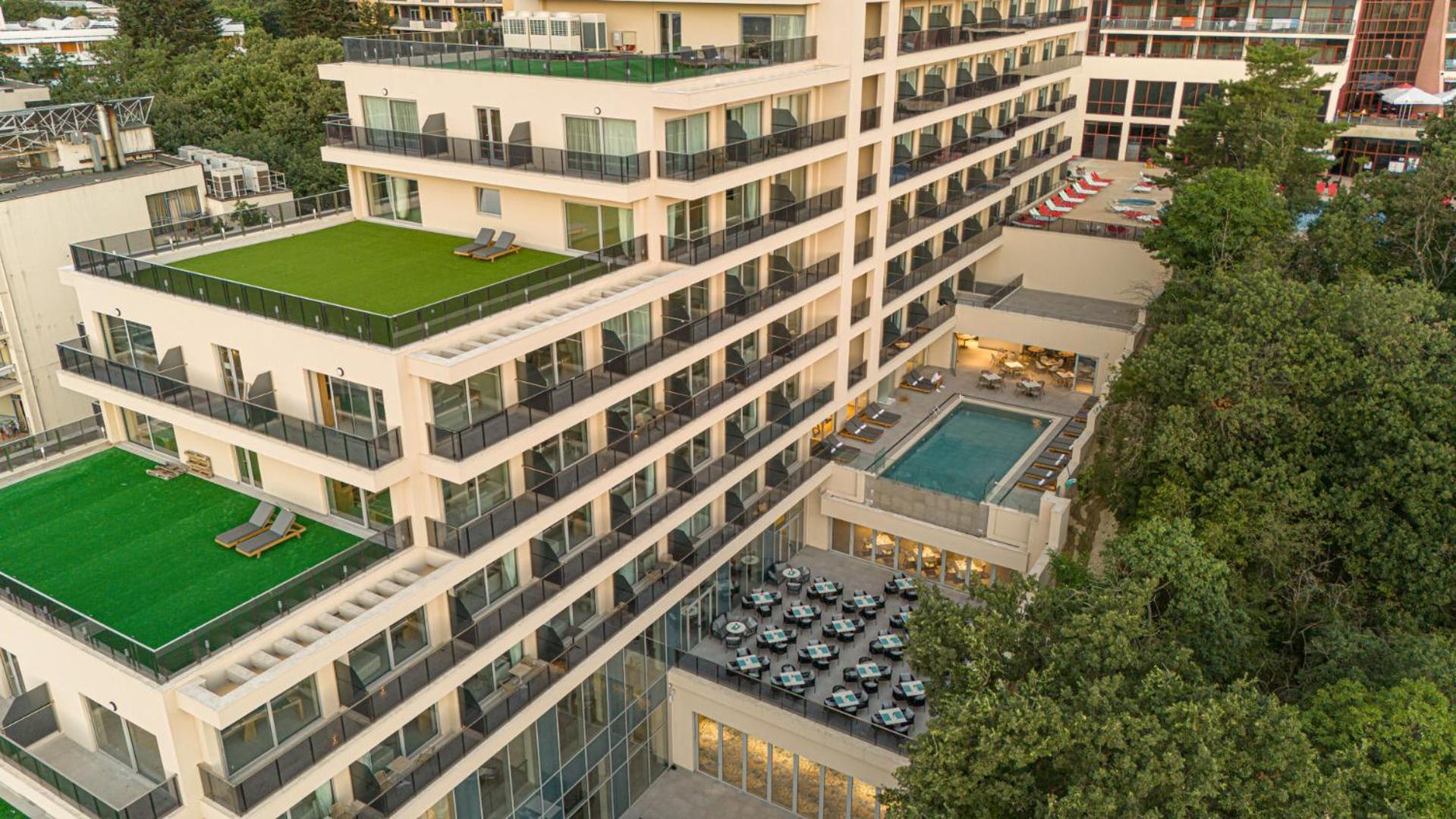 Hotel Poseidon - 5-star Luxury Experience, Premium Full Board 5*